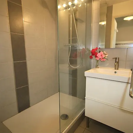 La Voile Blanche 4 弗龙蒂尼昂